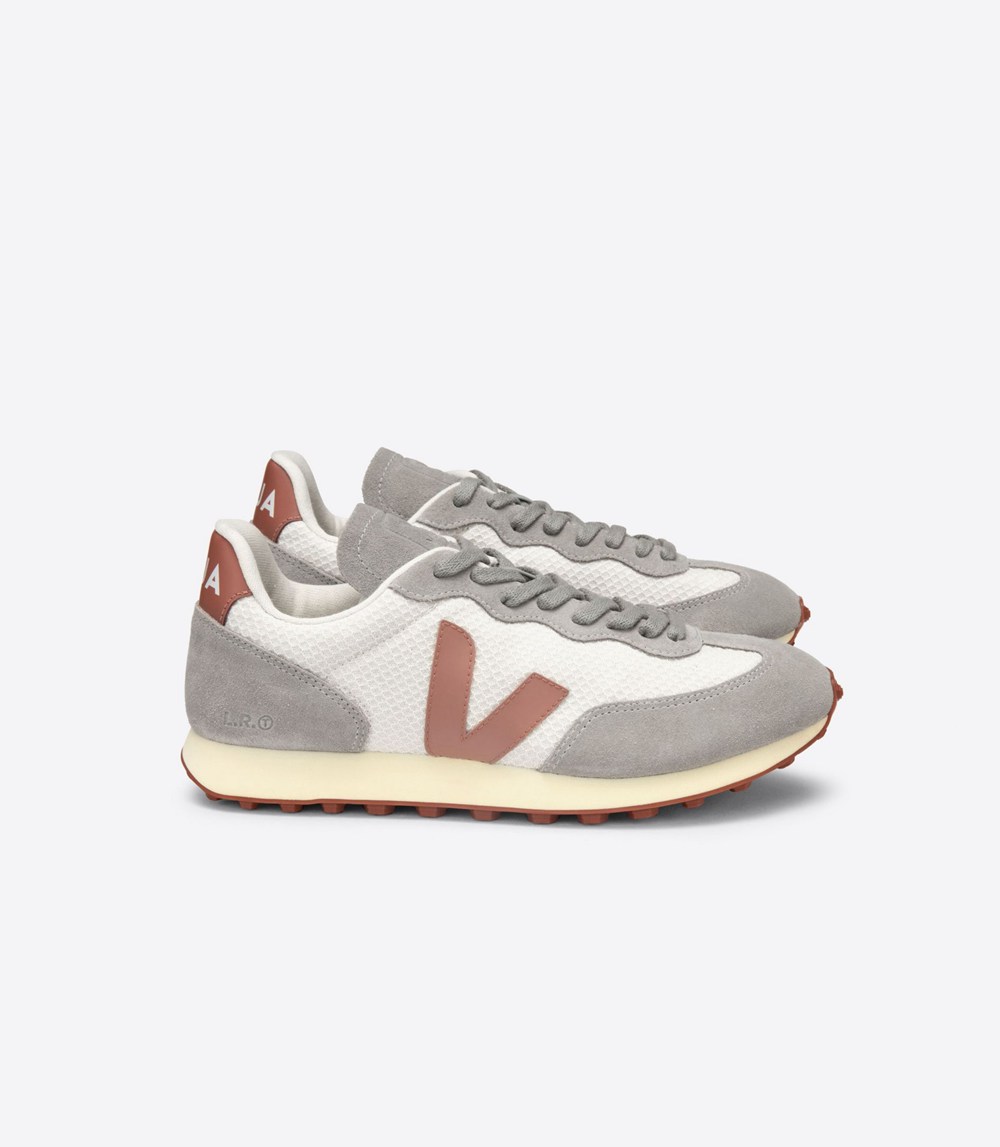 Veja Trainers Womens Grey/White - Rio Branco Hexamesh Gravel - WYKF-12580